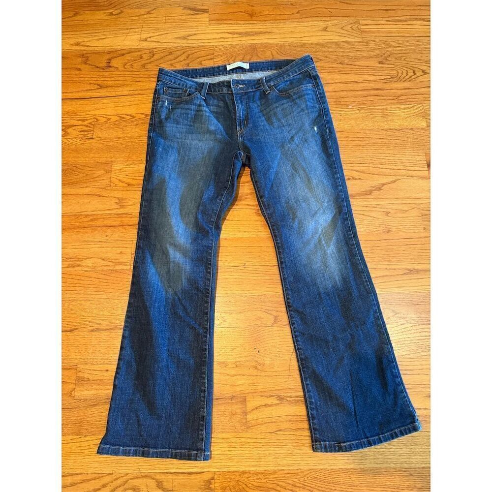 Levi's Women's Blue Denim Bootcut Jeans Size 14 31 Inseam